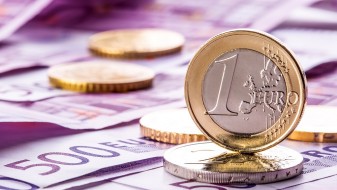 Свети Николе: Жена платила надгробен споменик со фалсификувани евра Свети Николе: Жена платила надгробен споменик со фалсификувани евра