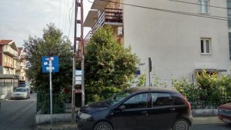Момче се застрела во главата со пиштол на неговиот татко Момче се застрела во главата со пиштол на неговиот татко