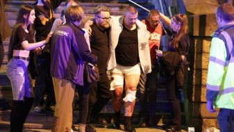 Британија гневна на САД поради оддавањето доверливи податоци за нападот во Манчестер Британија гневна на САД поради оддавањето доверливи податоци за нападот во Манчестер