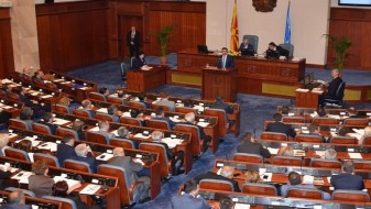 Околу 24 часот ќе се гласа за новата Влада Околу 24 часот ќе се гласа за новата Влада
