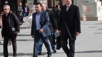 Заев: Јас им простив но пред законот ќе одговараат Заев: Јас им простив но пред законот ќе одговараат