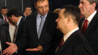 Србија од денес со два обезвластени премиера Србија од денес со два обезвластени премиера
