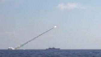 (ВИДЕО)Русија од Медитеранот испали ракети врз цели на Исламска држава (ВИДЕО)Русија од Медитеранот испали ракети врз цели на Исламска држава