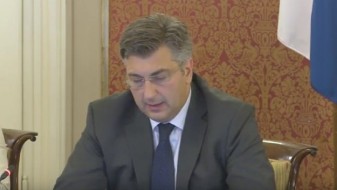 Хрватскиот премиер им наредил на министрите да дојдат на миса во недела Хрватскиот премиер им наредил на министрите да дојдат на миса во недела