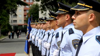 МВР објави оглас за 500 полицајци МВР објави оглас за 500 полицајци
