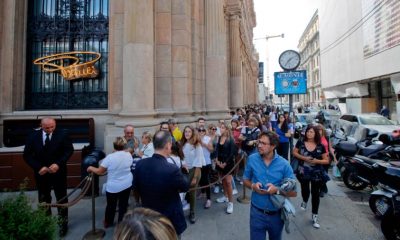 Старбакс во Милано