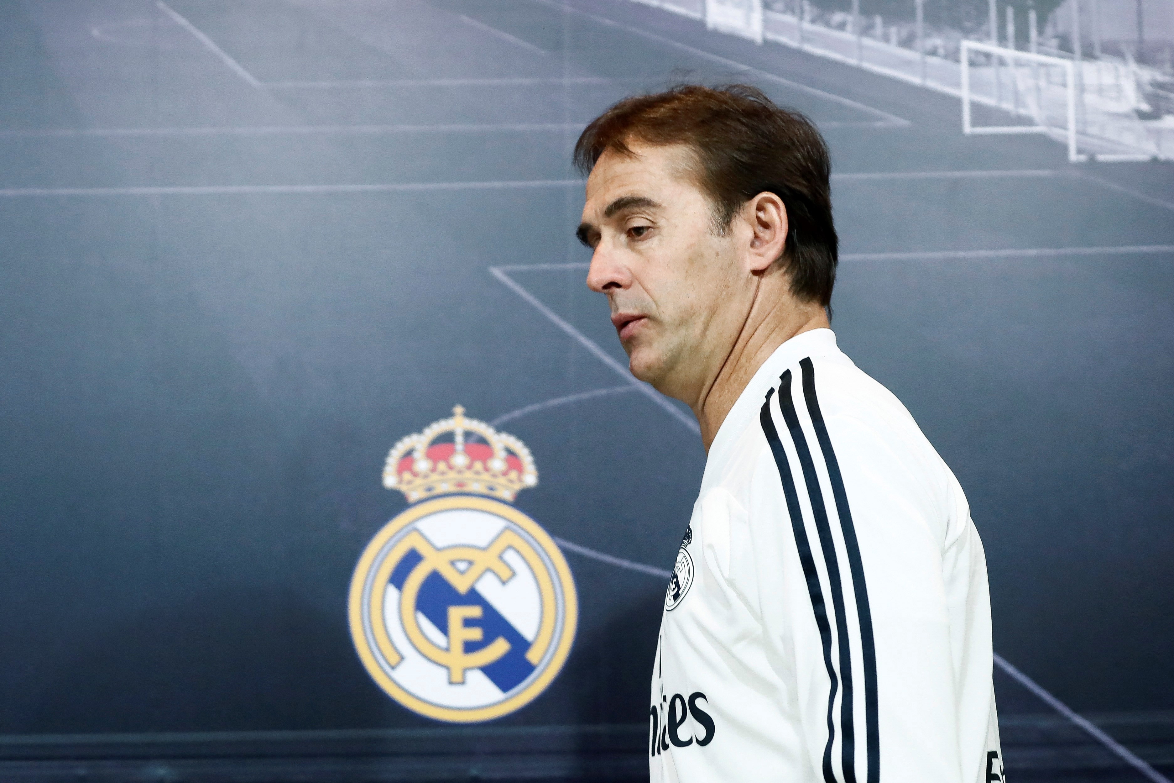 epa07124080 Real Madrid's head coach Julen Lopetegui speaks during a press conference in Madrid, Spain, 27 October 2018. Real Madrid will face FC Barcelona 28 October on a Spanish LaLiga soccer match at the Camp Nou stadium in Barcelona. EPA-EFE/Mariscal