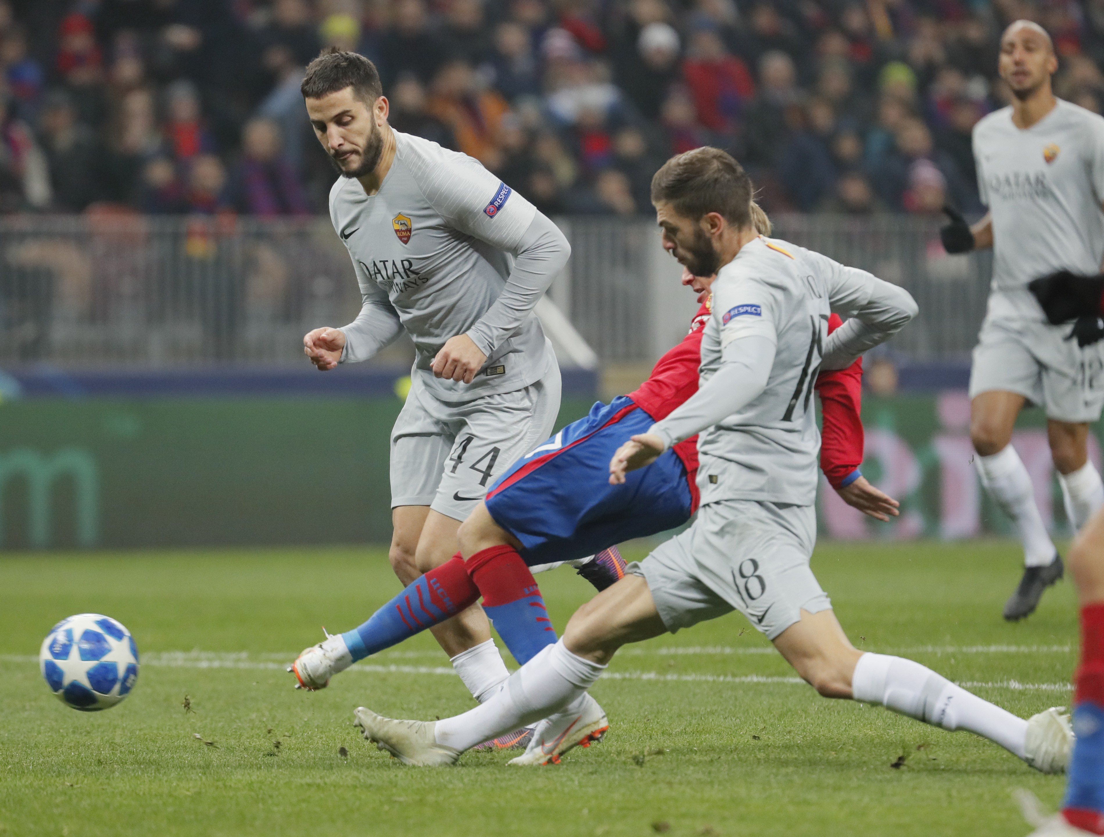 epa07149047 Arnor Sigurdsson (C) of CSKA Moscow scores during the UEFA Champions League Group G soccer match between CSKA Moscow and AS Roma at Luzhniki Stadium in Moscow, Russia, 07 November 2018. EPA-EFE/YURI KOCHETKOV