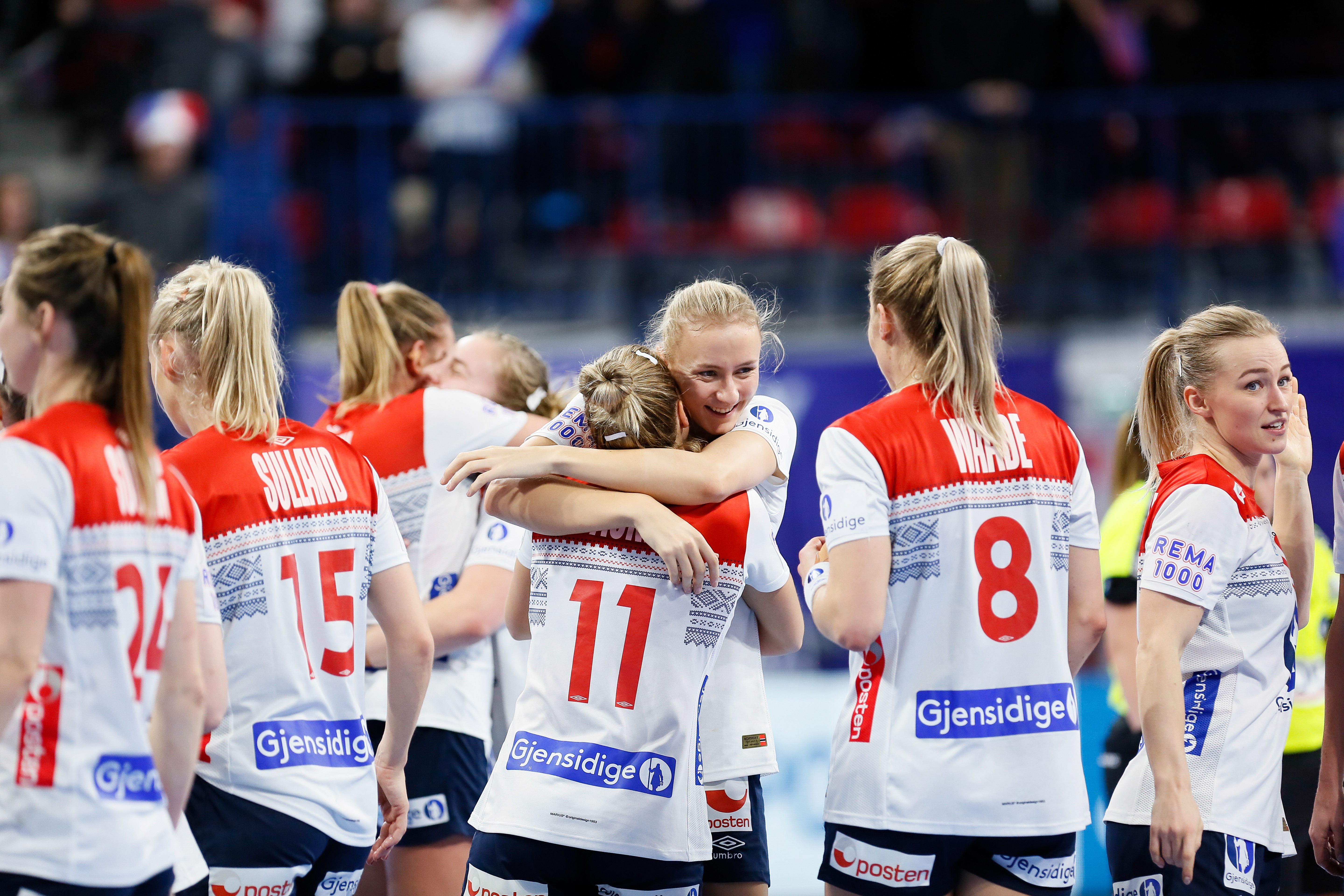 epa07215709 Norway players react during the EHF Women EURO 2018 handball match between Hungary and Norway in Nancy, France, 07 December 2018. EPA-EFE/Mathieu Cugnot