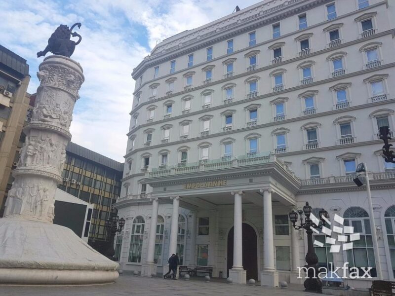 ИК на ВМРО-ДПМНЕ: Мицкоски да предложи нови кадровски решенија, одењето на Таравари значи паѓање на уште една маска