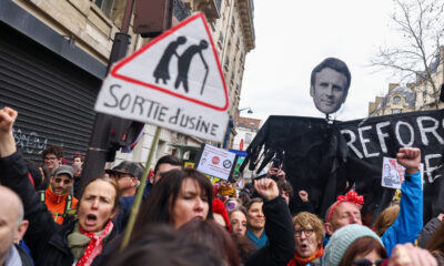 Франција протест поради пензиски реформи