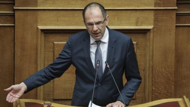 Грчкиот министер: Договорот од Преспа е текст со огромни проблеми, лага е дека сум учествувал во изготвувањето