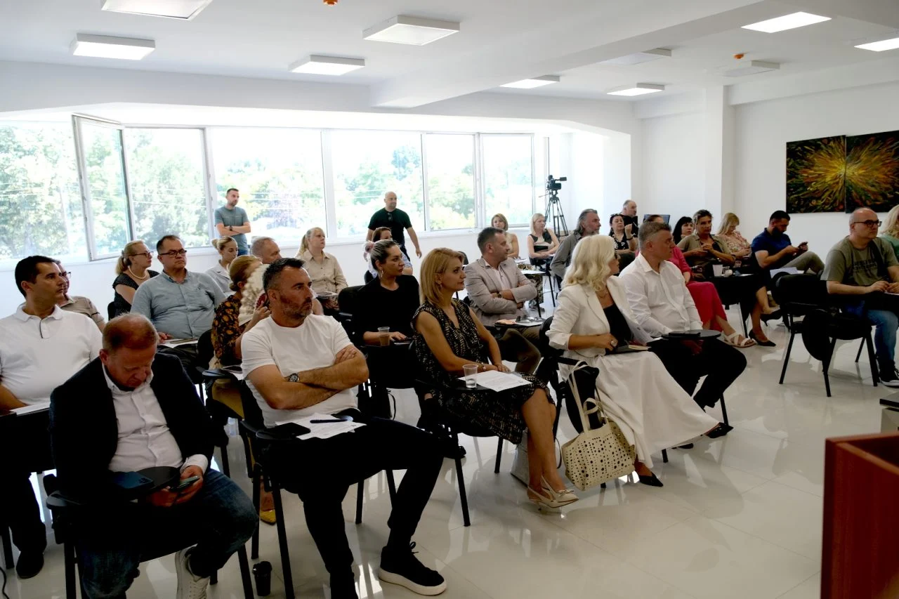 Еднократна помош за семејствата на загинатите карпошани кај 
